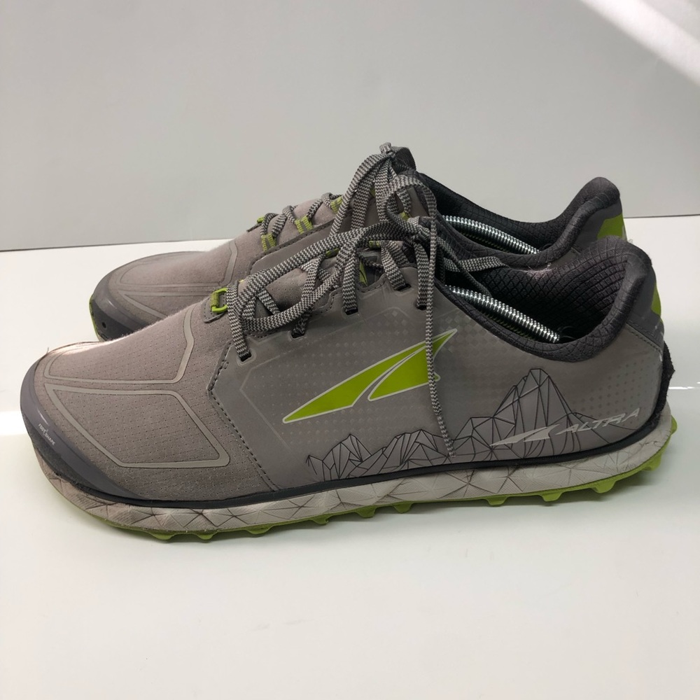 Altra Superior 4 Trail Running Shoes
